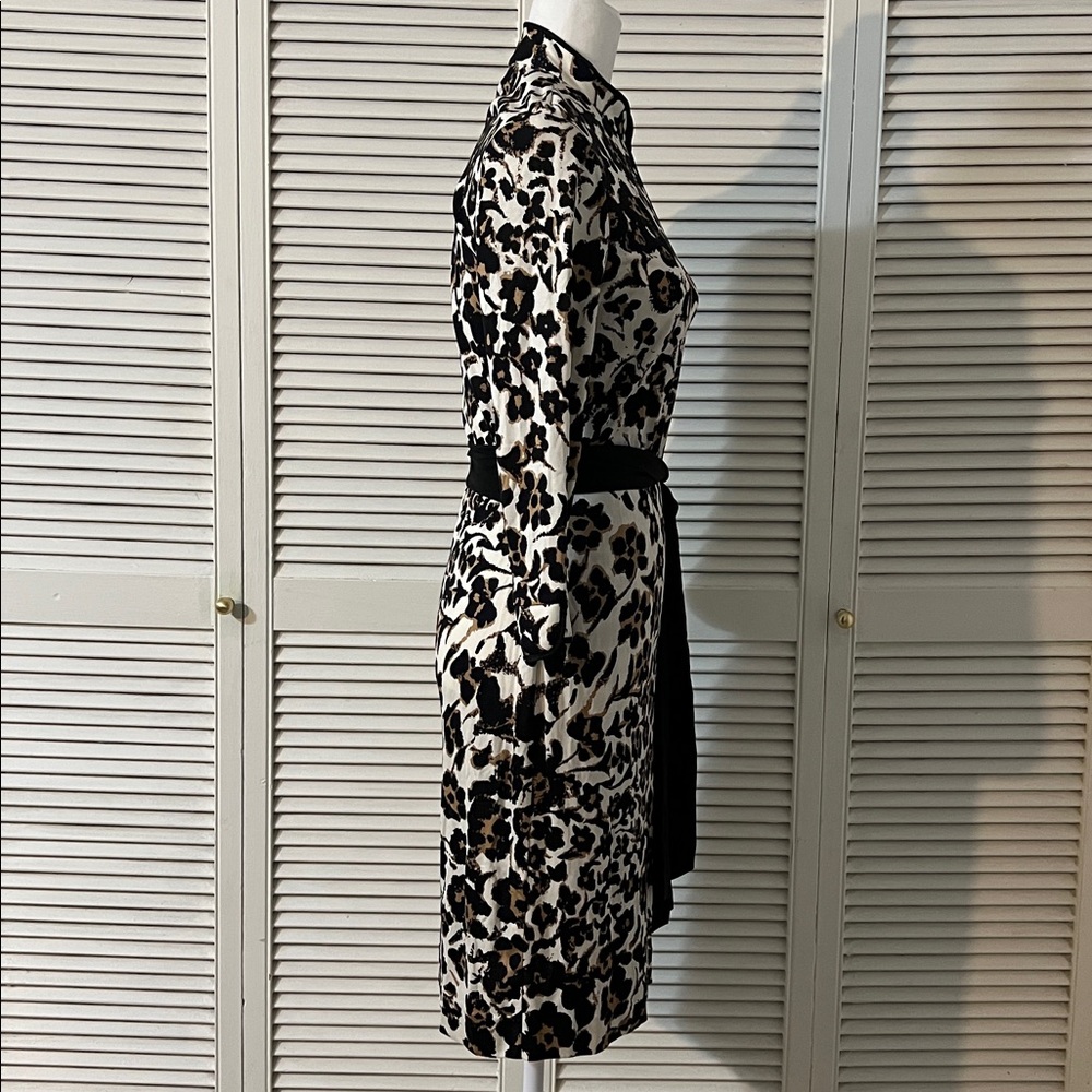 Diane von Furstenberg DVF Silk Keyhole Mandarin Wrap Dress 10 - Picture 4 of 7